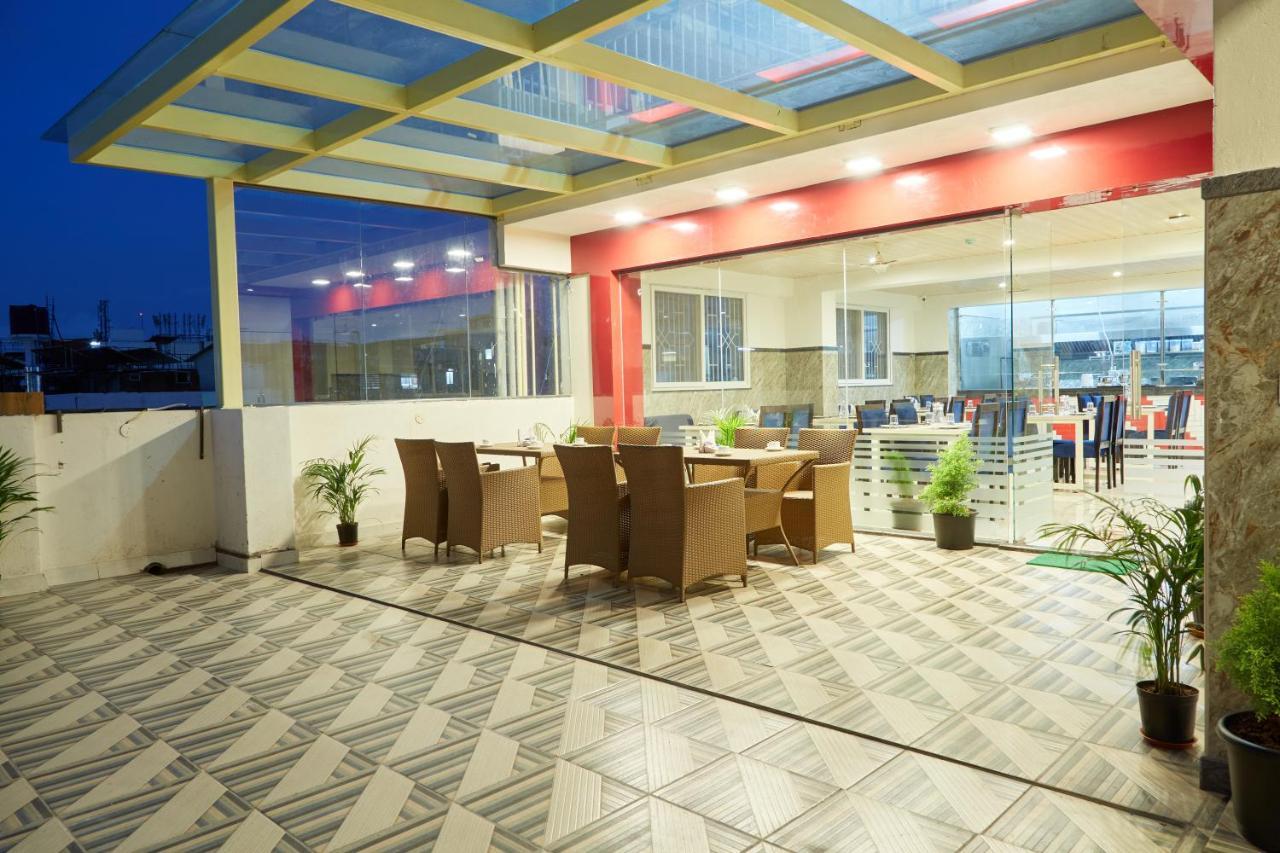 Vovo Premier Hotel Bengaluru Zewnętrze zdjęcie