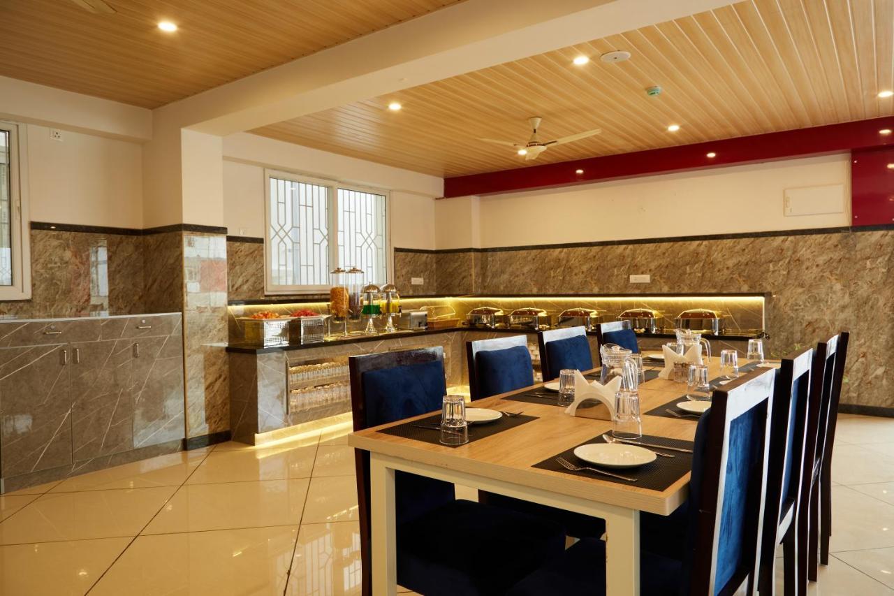 Vovo Premier Hotel Bengaluru Zewnętrze zdjęcie