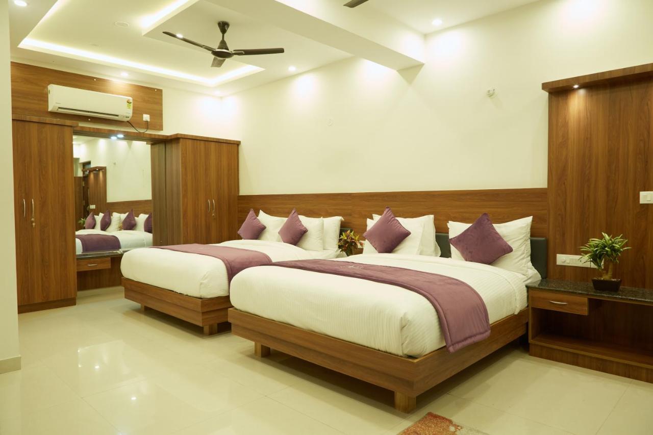 Vovo Premier Hotel Bengaluru Zewnętrze zdjęcie