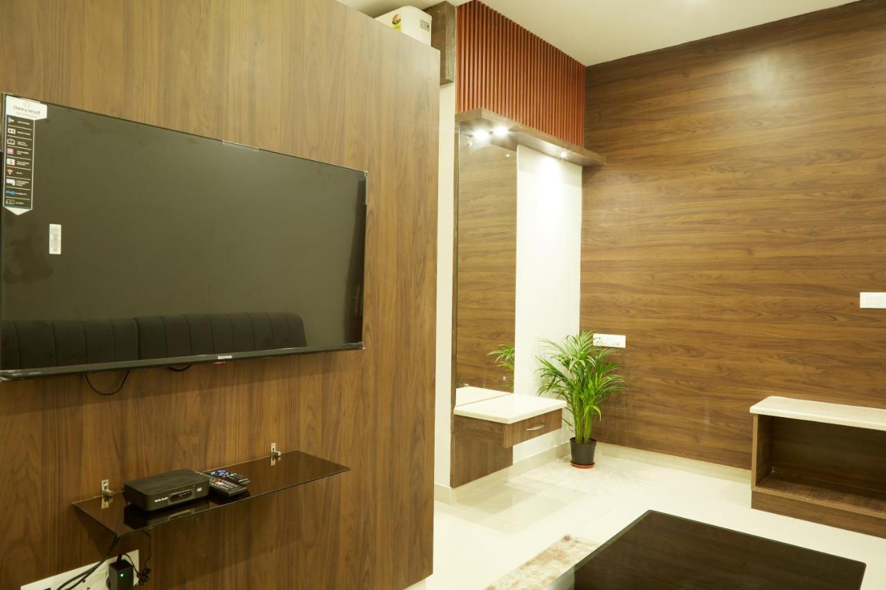 Vovo Premier Hotel Bengaluru Zewnętrze zdjęcie