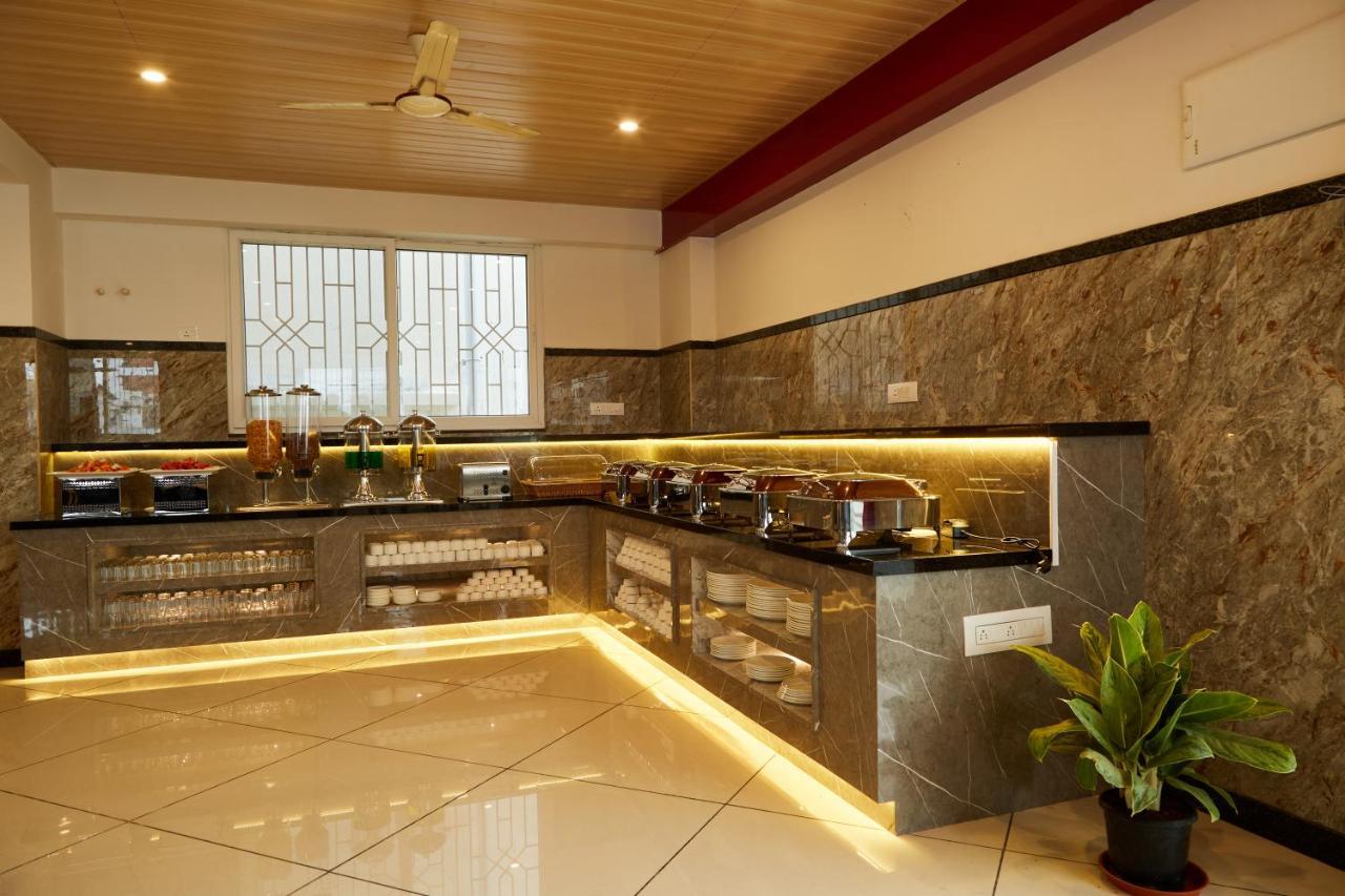 Vovo Premier Hotel Bengaluru Zewnętrze zdjęcie